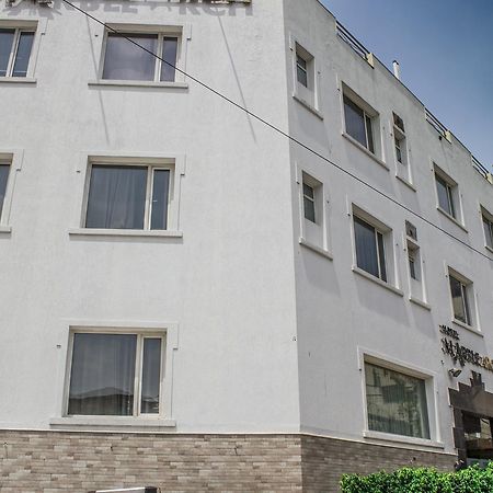 Fabhotel Marble Arch Karol Bagh Delhi Kültér fotó