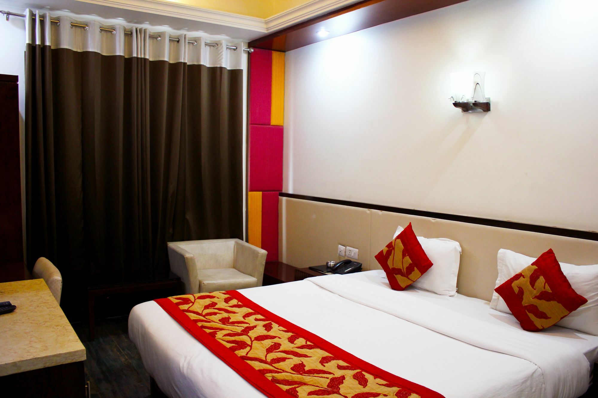 Fabhotel Marble Arch Karol Bagh Delhi Kültér fotó