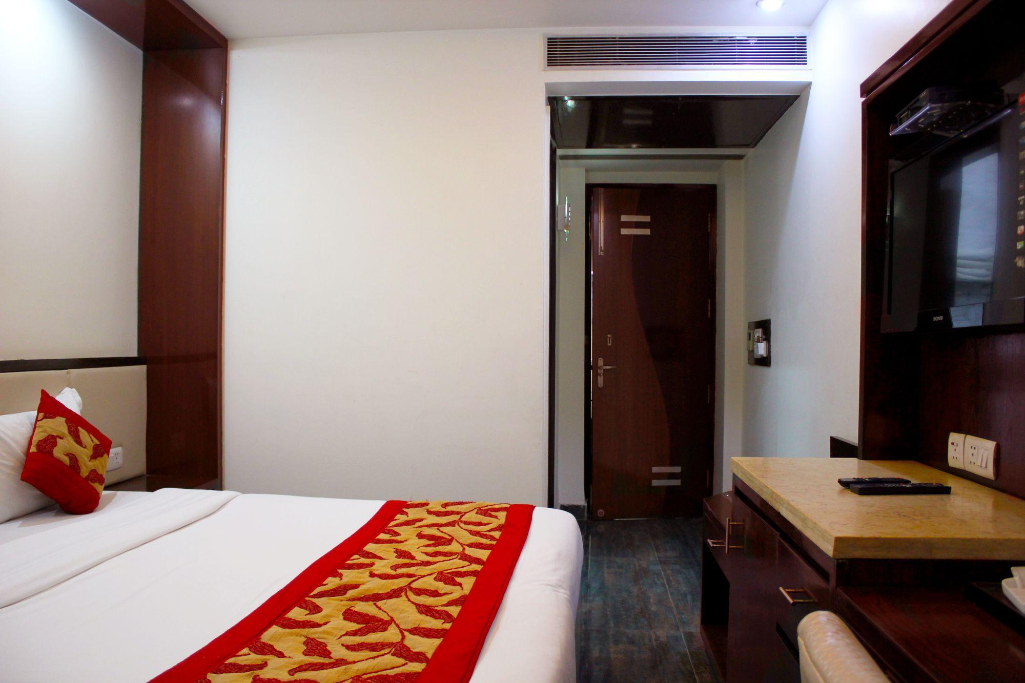 Fabhotel Marble Arch Karol Bagh Delhi Kültér fotó